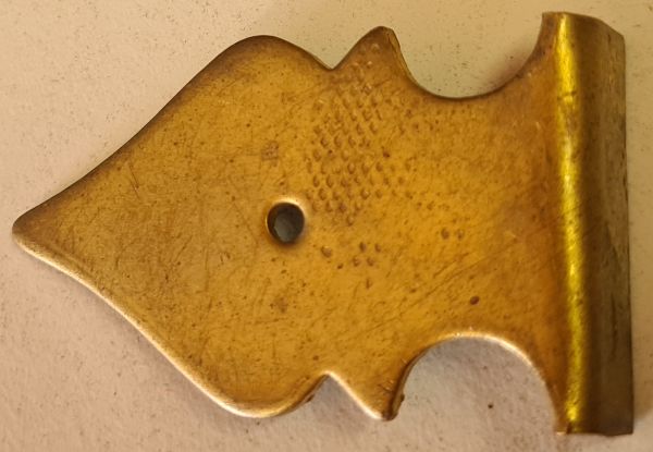 Schließblech Messing roh, Abkantung 10mm lang, nur 1 x verfügbar Bild 2